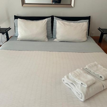 Your Alternative To A Five Star Hotel - Premium Location Vancouver Exterior foto