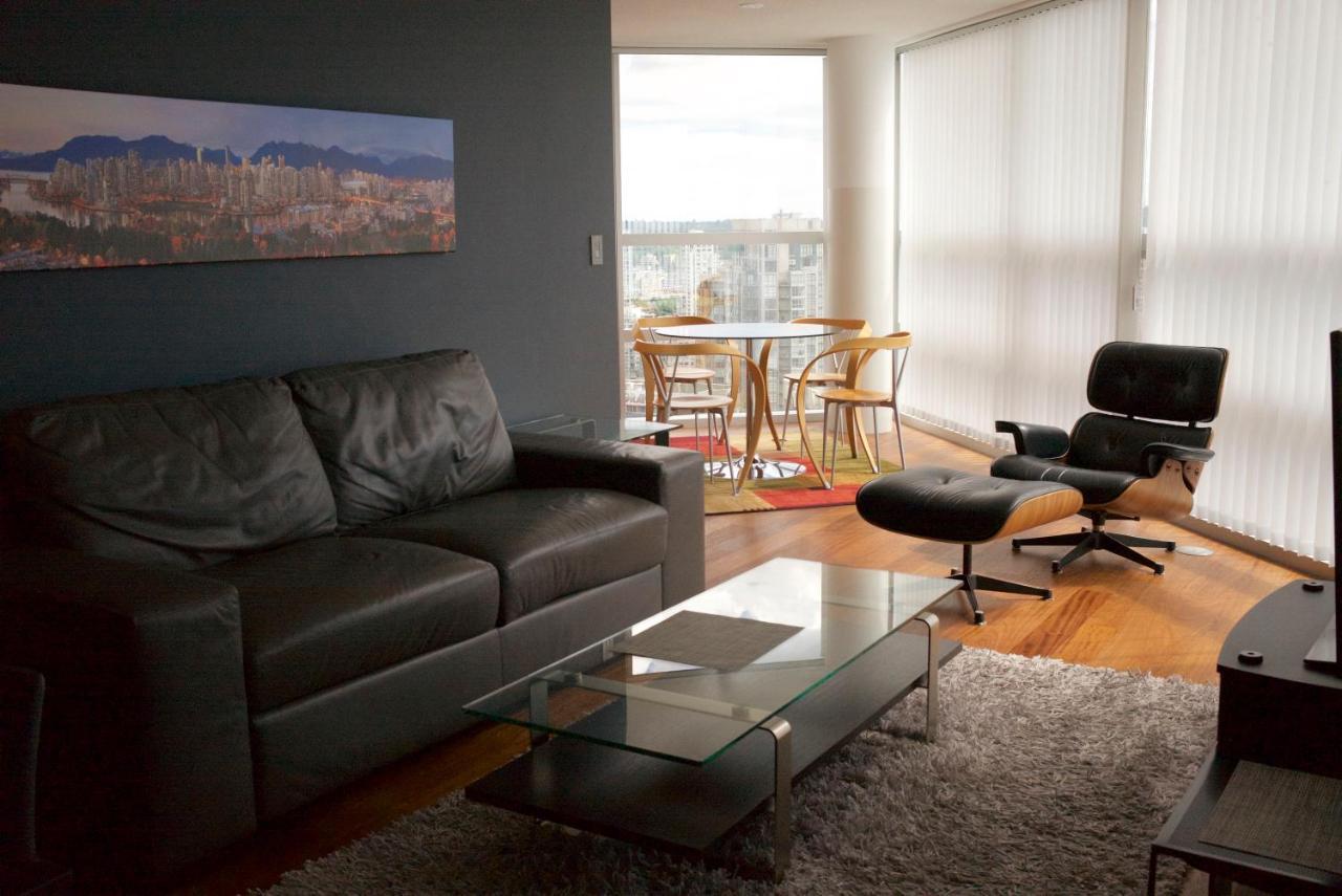Your Alternative To A Five Star Hotel - Premium Location Vancouver Exterior foto