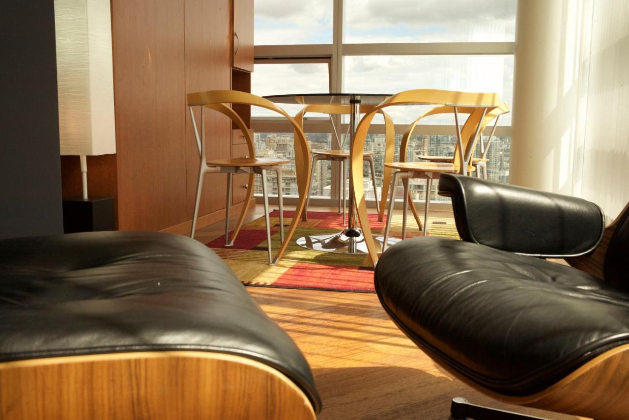 Your Alternative To A Five Star Hotel - Premium Location Vancouver Exterior foto